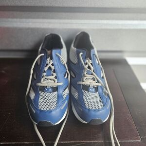 Apex V551 Stealth Runner Sneakers Mens US Size 10 Wide White & Blue